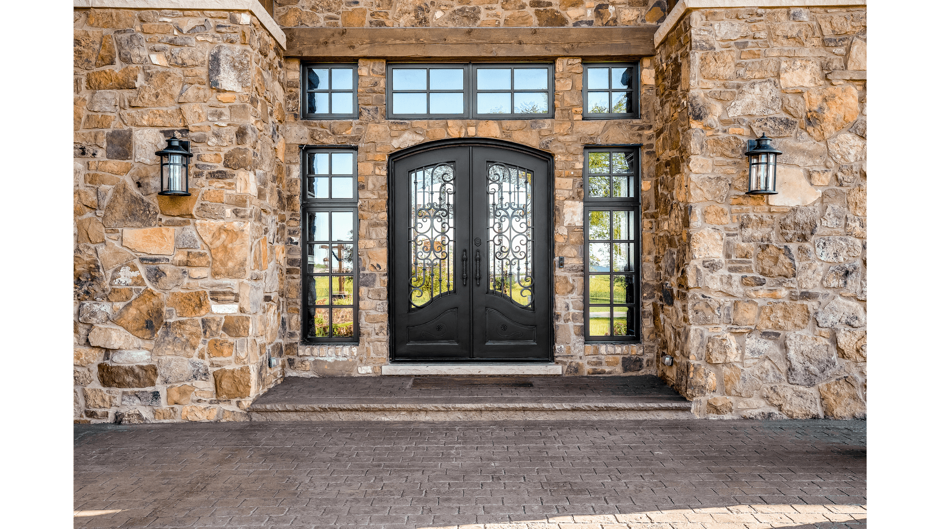 beautiful stone and brick siding sandy