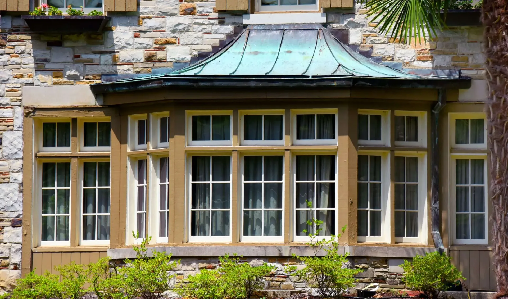 How To Choose Replacement Windows For Your Home