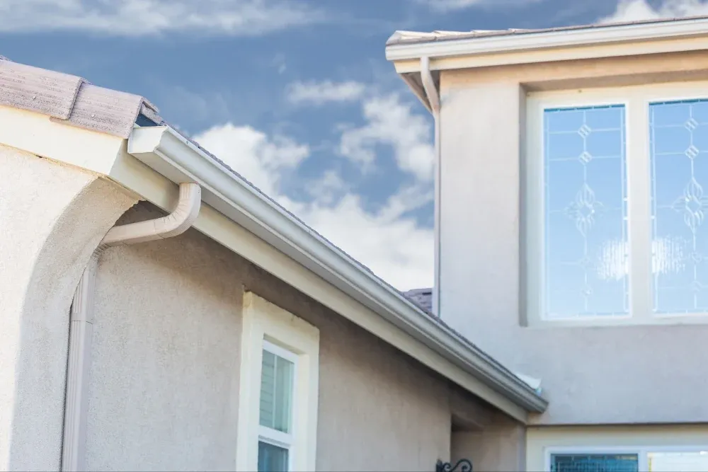 seamless gutters bluffdale