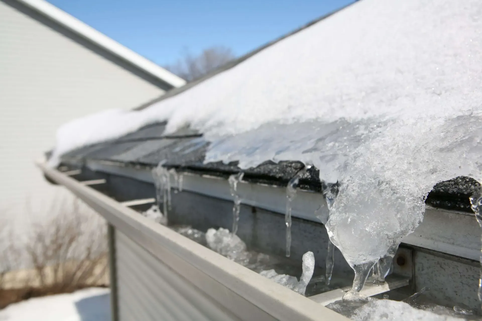 How To Keep Your Park City, UT Gutters From Freezing